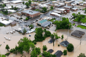 How Seasonal Weather Patterns Contribute to Water Damage